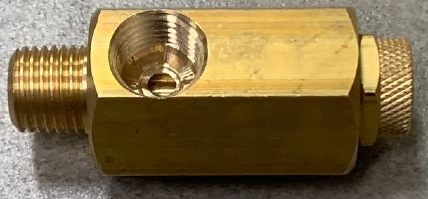 Клапан регулировочный к компрессору - PRV-B-14M-14F (1/4'' внешн. и 1/4" внут.резьба)